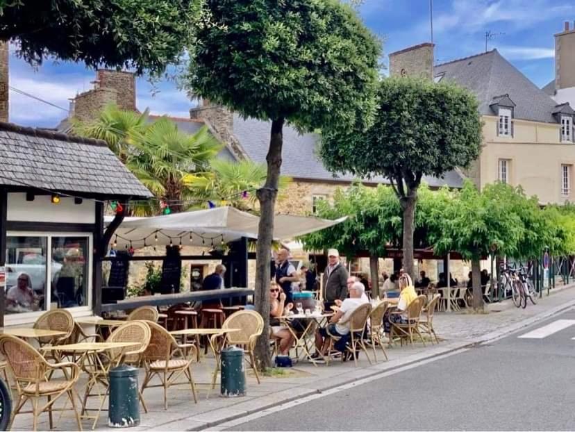 Appartement Cosy 1 Chambre Pour 2 Pers - Renove - Terrasse - Parking Dinard Eksteriør bilde