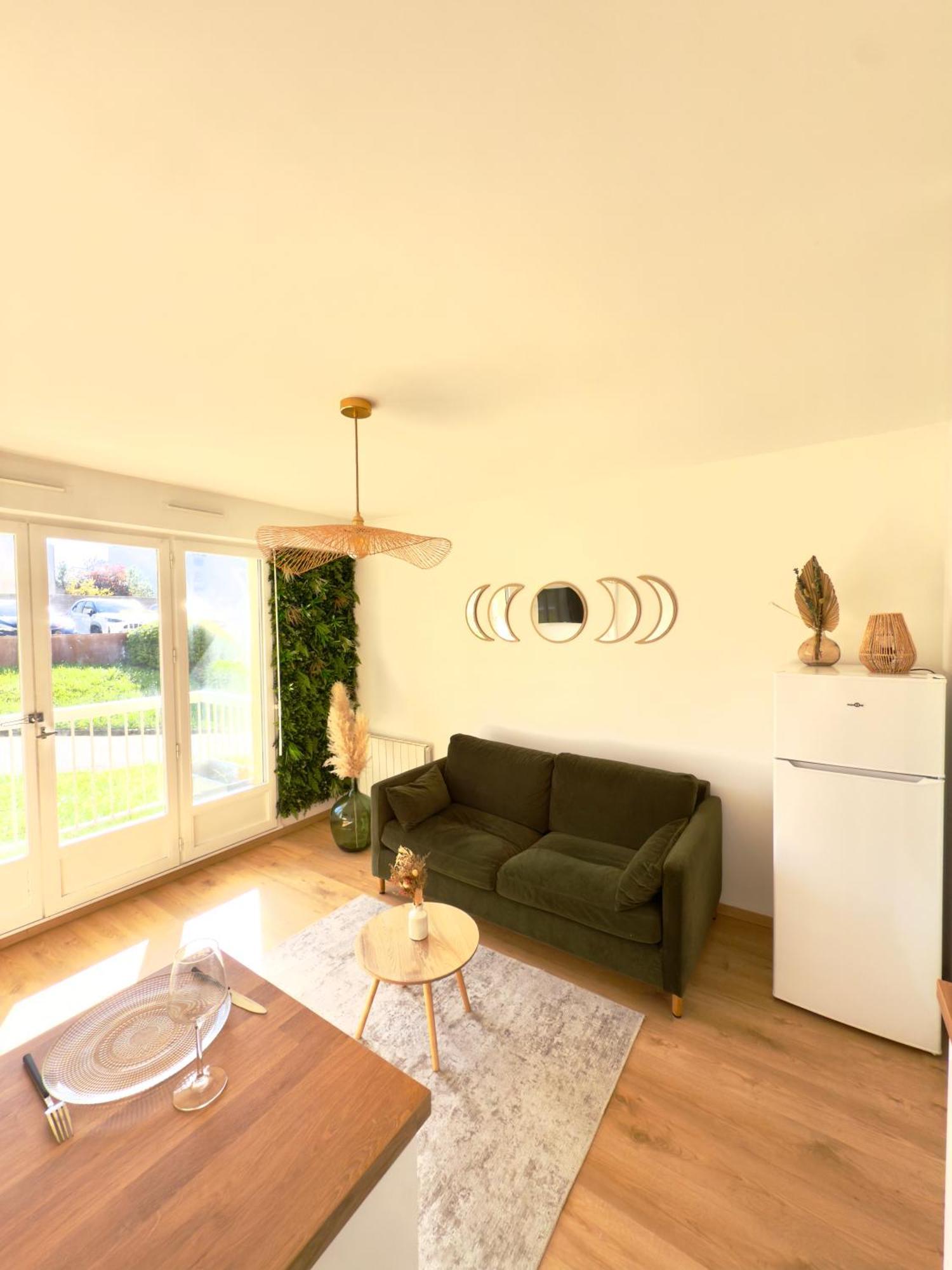 Appartement Cosy 1 Chambre Pour 2 Pers - Renove - Terrasse - Parking Dinard Eksteriør bilde